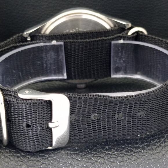 Vintage 1991 Oris Manual Mens Silver Watch W/Nato Strap & Yellow accents - Picture 2 of 9